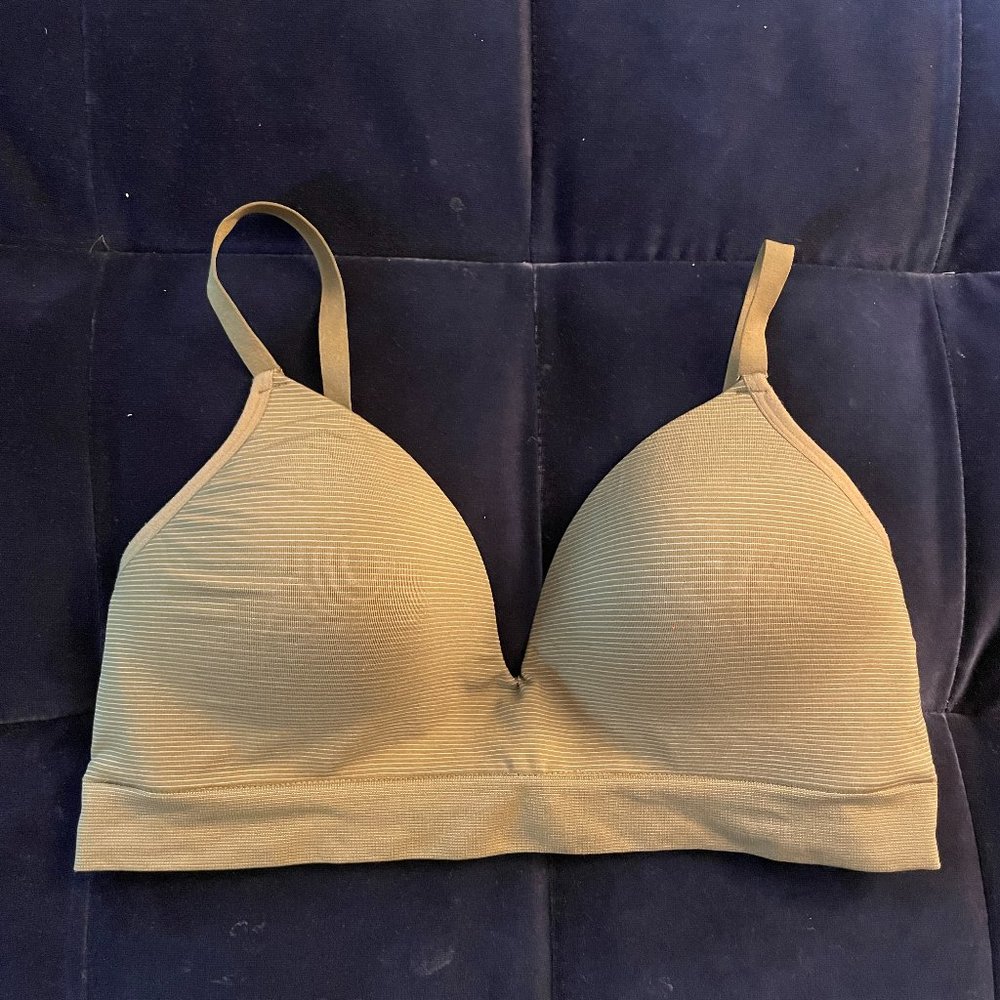 FORM SEAMLESS V-NECK WIRELESS BRA palm-green-stripe / LG